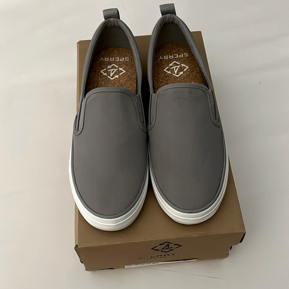 SPERRY Crest Twin Gore Slip-on Sneakers - Picture 1 of 6